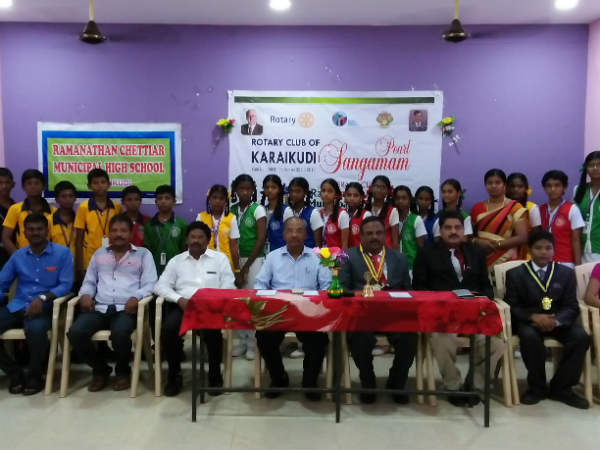 மாணவர்கள் பதவியேற்பு 