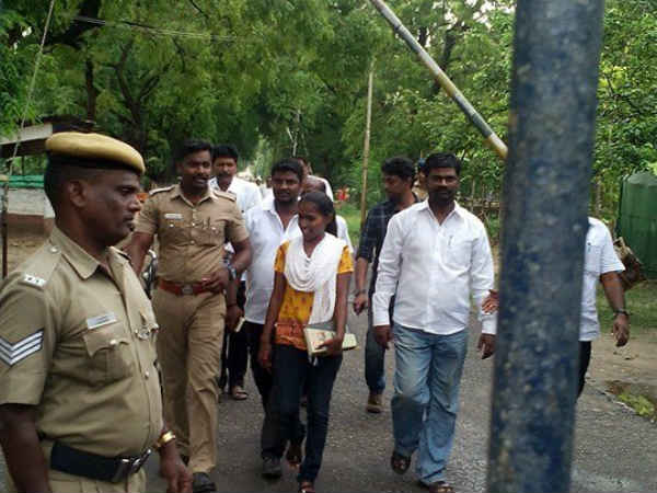  நீட் தேர்வை எதிர்ப்போம் 