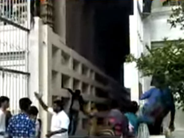  பள்ளி மாணவர்கள் போராட்டம் 