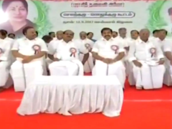  நீதிமன்றத்தின் கையில்