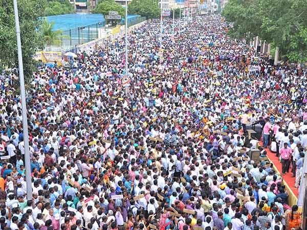 சுப்ரீம் பவர் கொண்டவர்கள் இல்லை 