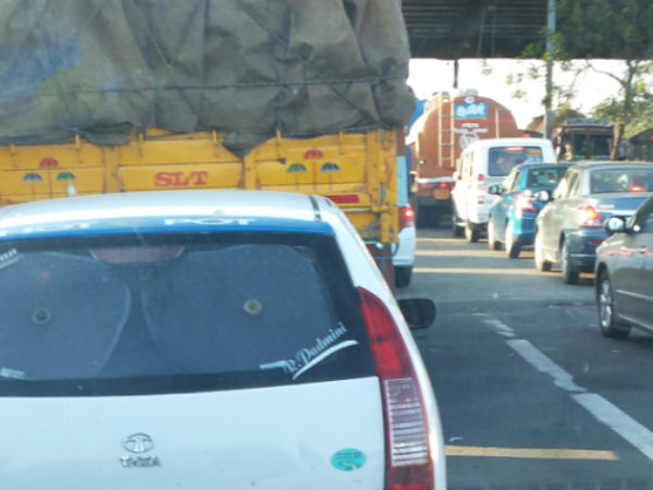 தீர்வு கிடைக்குமா? தீர்வு கிடைக்குமா?