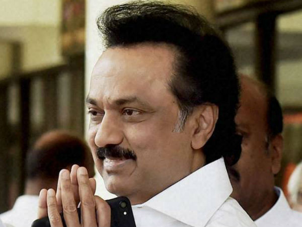 மாண்பை கெடுத்துவிட்டார்