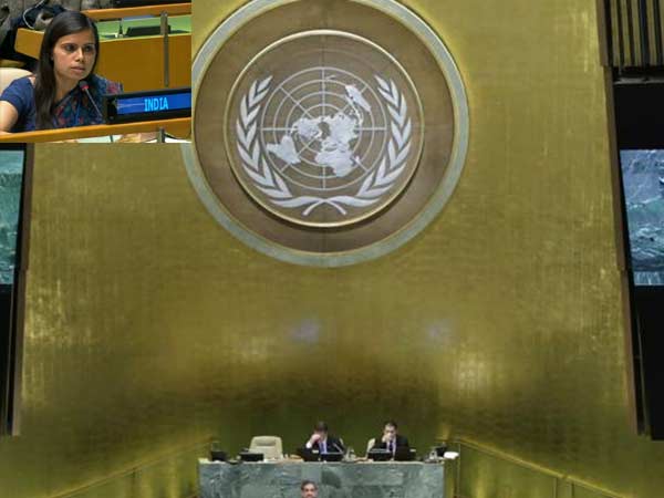 விலையை கொடுத்து வருகிறது பாக்.