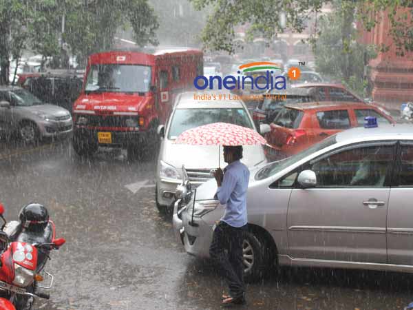  சென்னையிலும் சாரல் மழை 