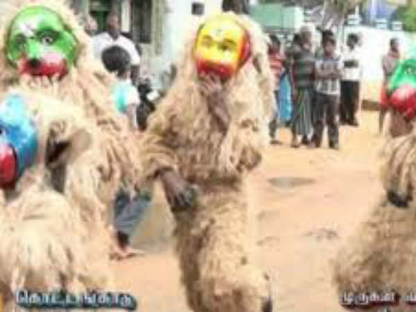 அனைத்து ஊர்களிலும் களைகட்டும் தசரா விழா அனைத்து ஊர்களிலும் களைகட்டும் தசரா விழா