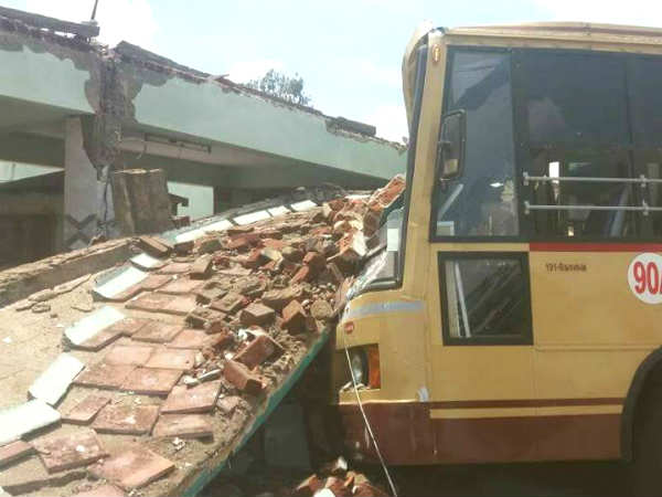 Five killed in building collapse in Coimbatore 