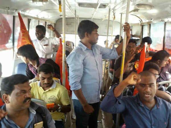  Naam thamizhar party cadres arrested near Avadi 