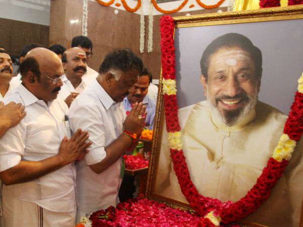 சட்டசபையில் விமர்சித்த அமைச்சர் 