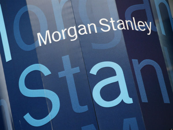 எதிர்பார்ப்பில் மக்கள்