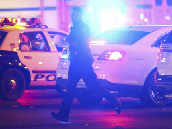  நவீன ரக துப்பாக்கிகள் பறிமுதல் 