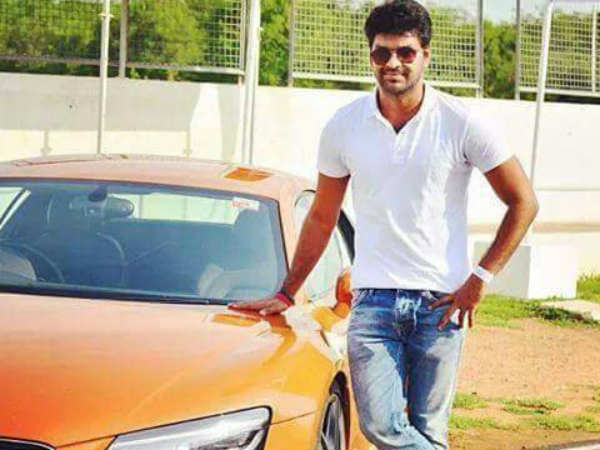 நீதிமன்றத்தில் சரண் 