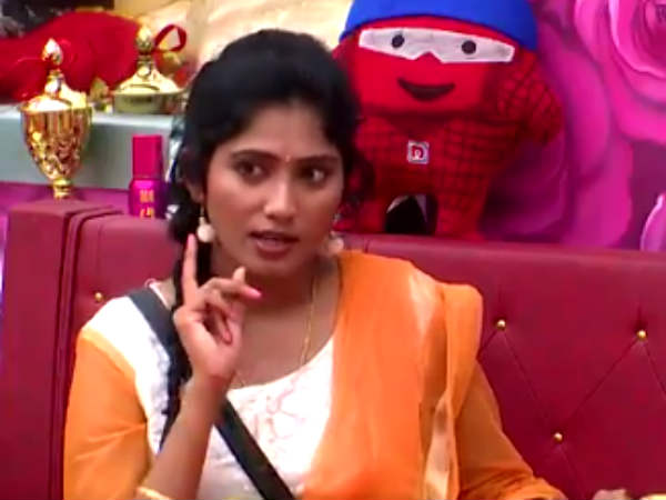 ஃபேக் ஜூலி 
