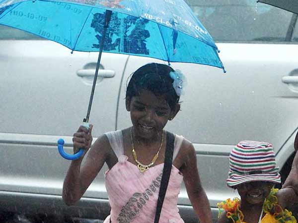 எல்லா நாடுகளிலும் பிரச்சினைகள் 