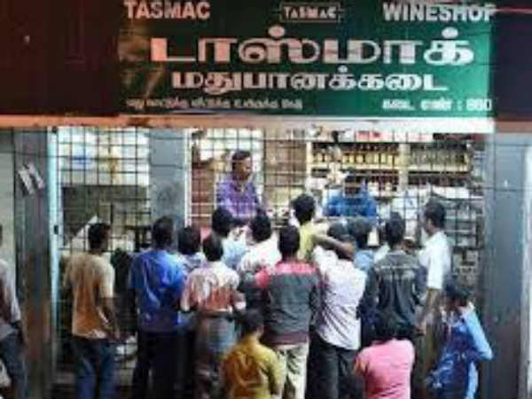 மதுகடைகளில் கூடுதல் விலை 
