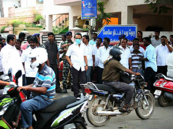 சுகாதாரப்பணி இல்லை 