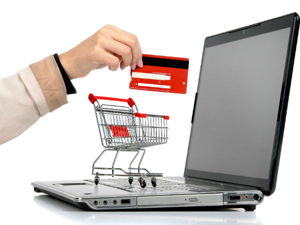 ஆன்லைன் ஷாப்பிங்கில் ஆர்வம்