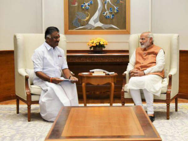 டெல்லியில் ஓபிஎஸ் விளக்கம் 