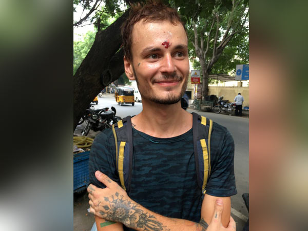  பேட்டிக்கும் பணம்