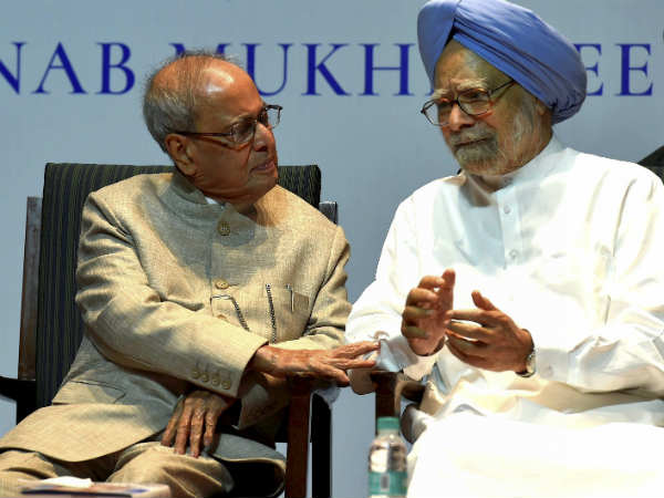 மன்மோகன் சிங் பிரதமரானார் 