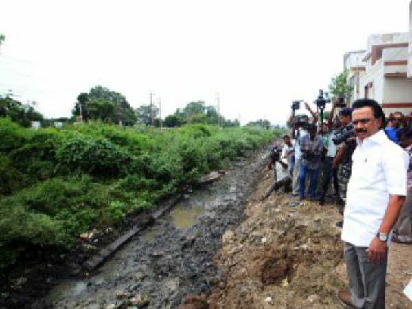 சரியில்லாத சாலைகள் 