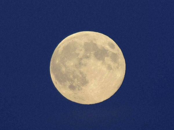 சந்திரனின் நிலை: