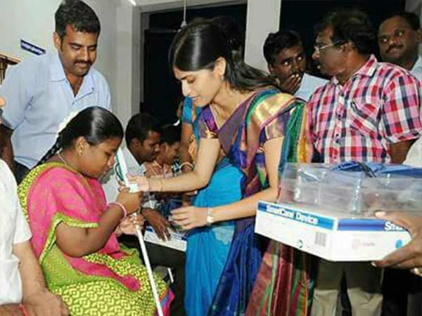 மாற்றுத்திறனாளிகளிடம் உறுதி 