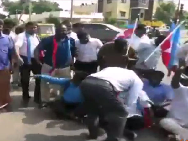 தமிழிசை உருவபொம்மை எரிப்பு 