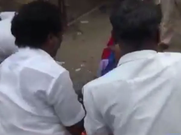 இரு கட்சிகள் மோதல் 