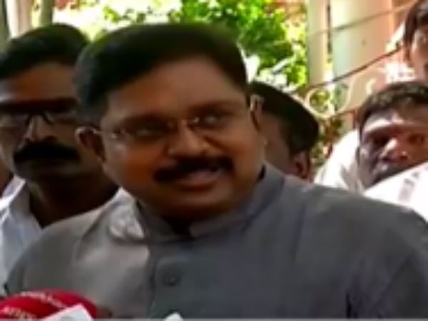  இரட்டை இலை சின்னம் எங்களுக்கே