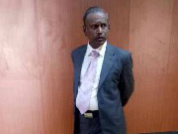 போயஸ்கார்டனில் விசாரணை 