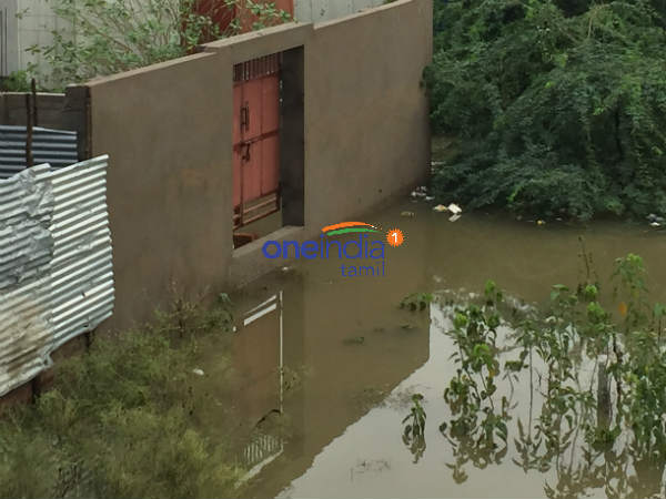  மழையால் ஒத்திவைப்பு