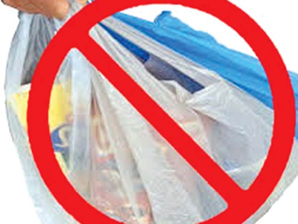 Traders shut their shop and protest against fine imposed on Plastic bag usage Traders shut their shop and protest against fine imposed on Plastic bag usage
