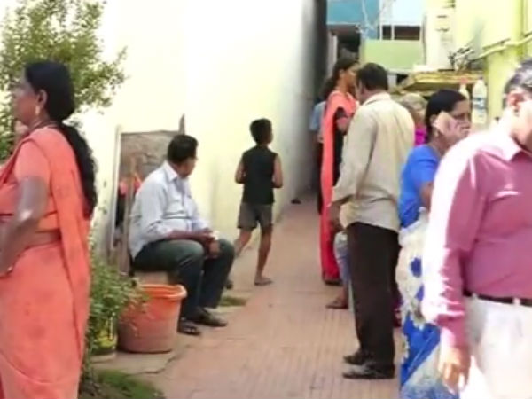  50 sovereigns burgled theft from a teacher's house at Madurai video 