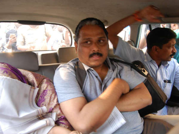 Forged IPS officer Shafeer Karim Suspended by Tamilnadu Government Forged IPS officer Shafeer Karim Suspended by Tamilnadu Government