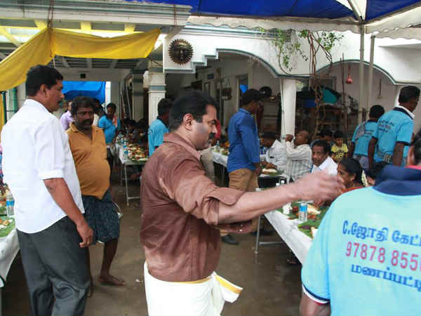 Naam Thamizhar party's blood donation camp 