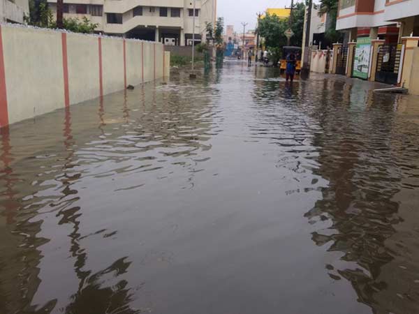 இயல்பு வாழ்க்கை முடக்கம் 