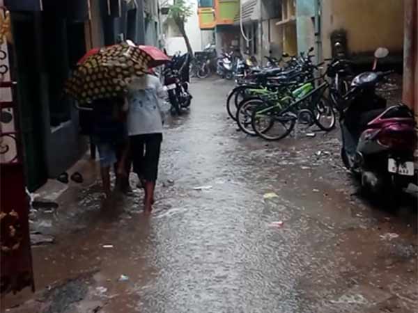 மக்கள் அச்சம் 