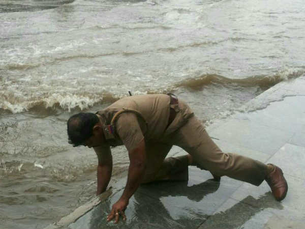 திரும்பிய பக்கமெல்லாம் தண்ணீர் 