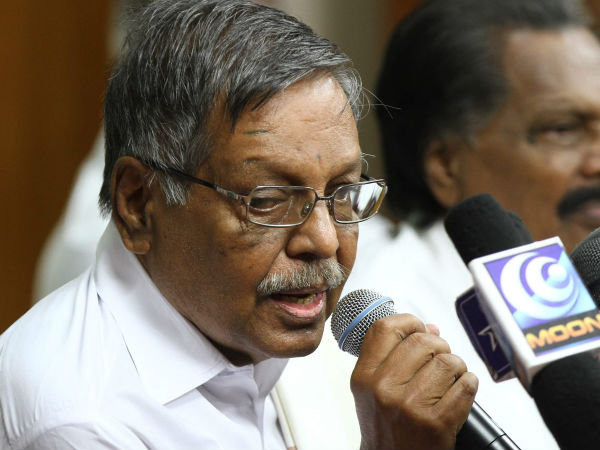 ஆட்சியும் கட்சியும் 