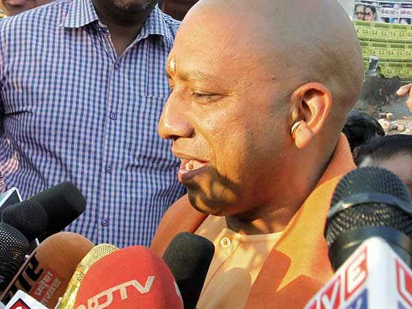 அனுமதிக்க முடியாது 