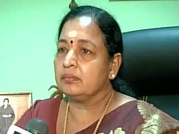  தொண்டர்கள் ஆதரவு 