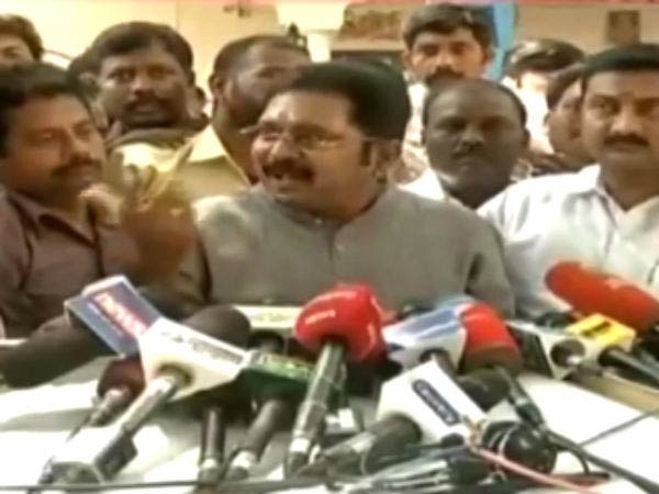 உளறியது இதற்கு தானாம்.. உளறியது இதற்கு தானாம்..