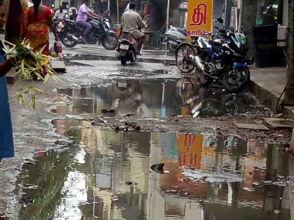 வணிக வளாகத் தெரு 