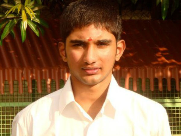 சிலிர்த்து எழுந்த விவேக்