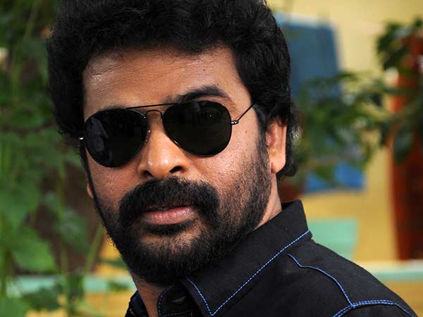  எம்ஜிஆர் அரசியல் வேறு