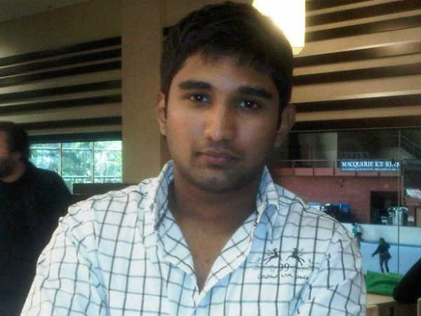 மூன்று பேருக்கு நோட்டிஸ் 