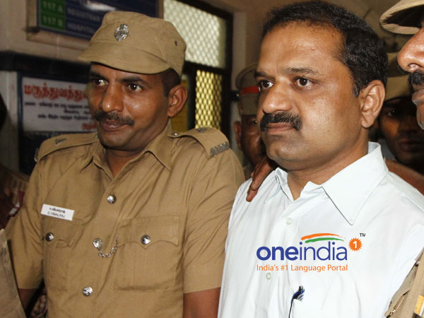 எதற்காக மறைத்தார் 