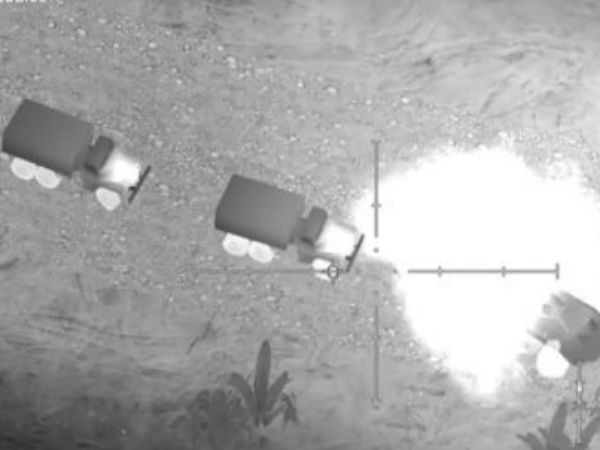  அமெரிக்கா எப்படி உதவுகிறது 