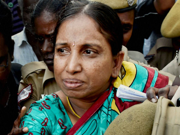  நளினியை விடுதலை செய்ய முடியாது 